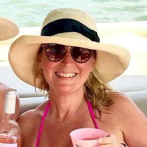 Meet your Posher, Robin